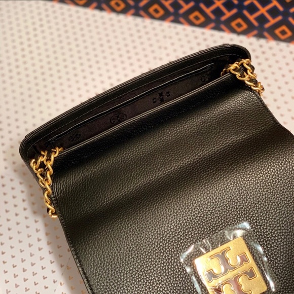 Tory Burch Britten Shoulder Bag (Large) - Picture 5 of 6